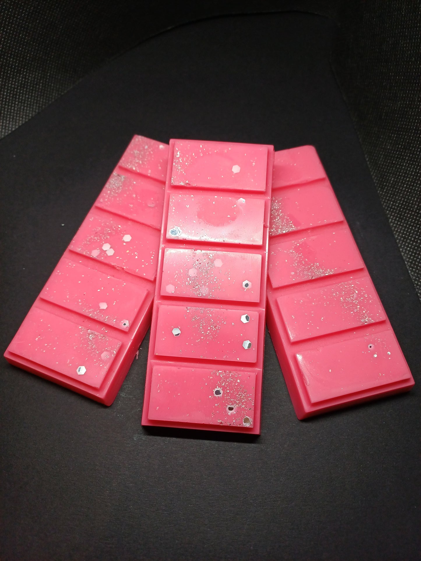 Strawberry & Lily Snap Bar